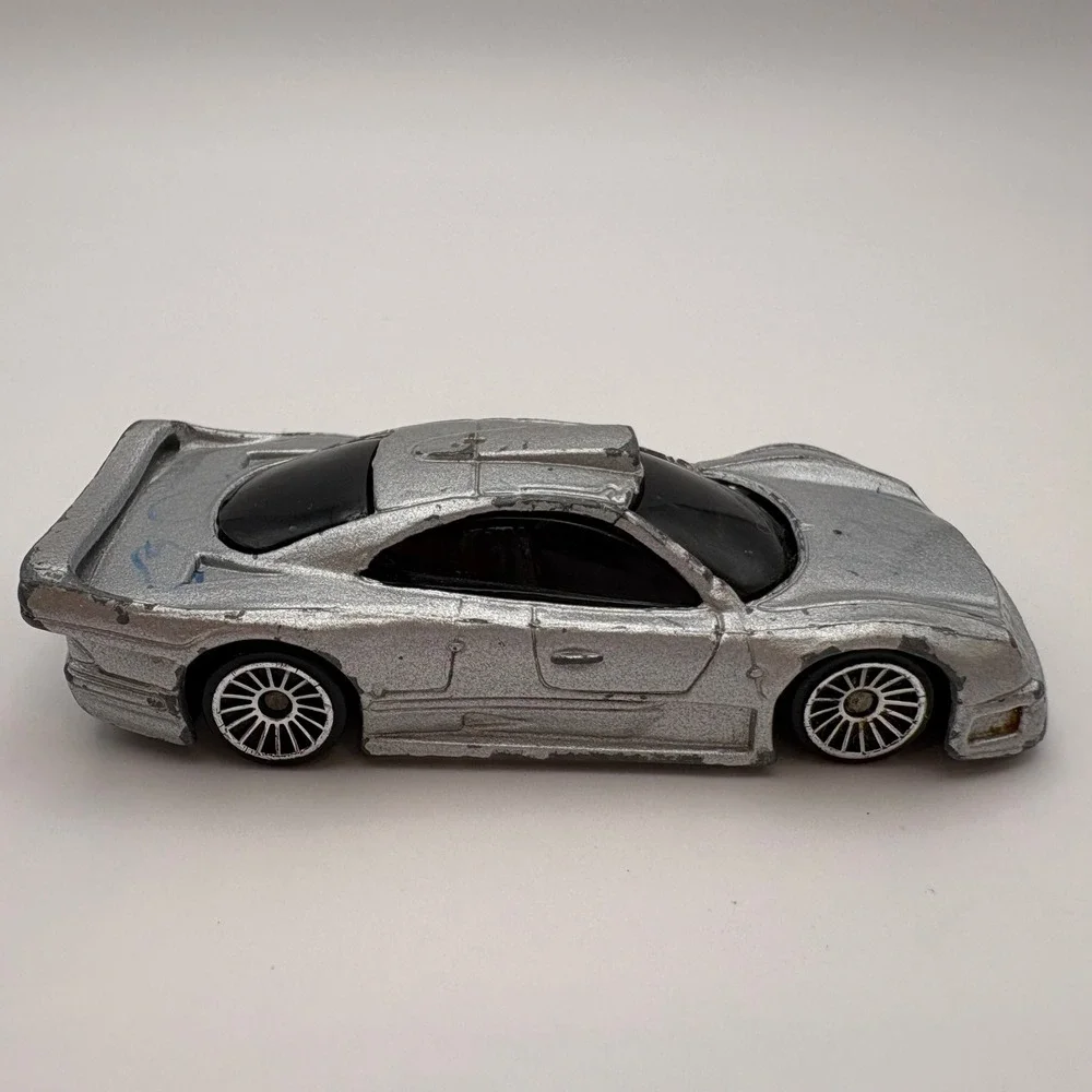 Maisto Mercedes-Benz‎ CLK-GTR Street Version Metallic Silver Diecast Car AMG